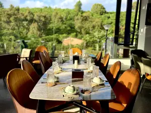 Hoang Thien Homestay & Sport