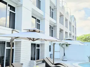 เลอบลองค์ โฮเทลแอนด์รีสอร์ท