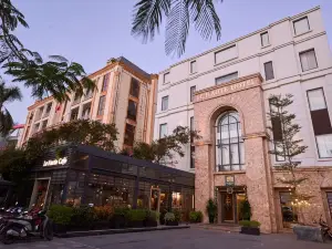 Le Haute Hotel Hai Phong