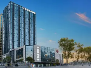Huacheng International Hotel (Xiangyang Wal Mart Minfa Plaza Store)