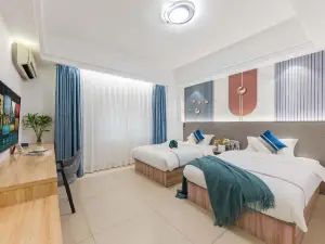 Holiday Sunshine Apartment (Cangzhou University Town)