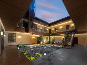Xueting Songjiang Moon Hotel (Harbin Zhonghua Baroque Branch)