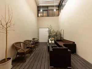 Wuzhen Xianqing Yizhi Boutique B&B