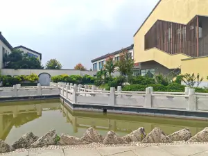 Leling Zaolin Academy Hotel