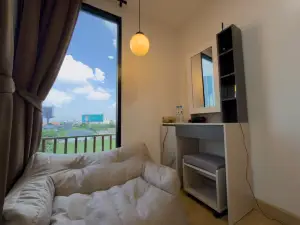 Breezewood BKK Hotel