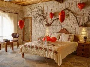 Aşk-ı Nare Cave Hotel Swimming Pool & Spa