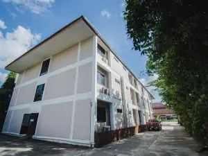 Anchalee Garden Hotel
