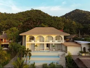 Le La Lake Resort and Spa