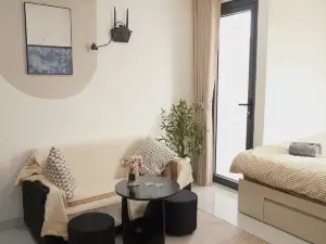 The Little Hanoi - Gentle Apartment - Super Central
