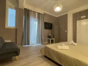 Cconforthotels R&B Gary House