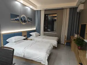Jiahao Business Hotel (Tianzhushan Scenic Area)