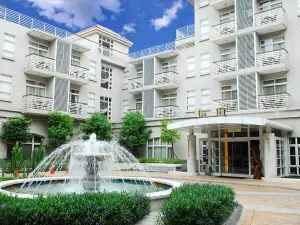 Westlake Resort Hotel