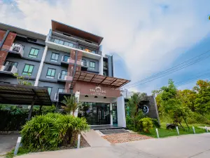 The Living Samut Prakan
