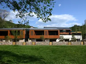 Youjianshan · Heilihe Forest Vacation Apartment
