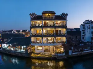 Xitang Yunlaiji Riverside Art Hotel (Xitang Guzhen Store)