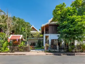 위즈덤 미스터리 호텔