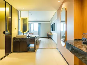 YunJin Hotel