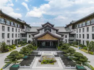 Yueheng Jinshan Ancient Town Hotel