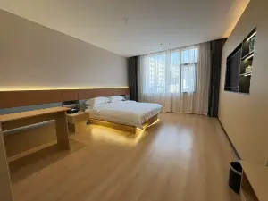 Lan Feng Hotel