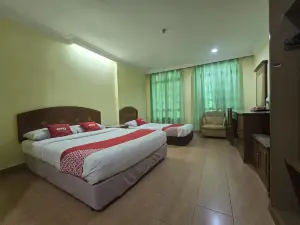 Hotel O Kota Baru Near War Museum formerly Azam.
