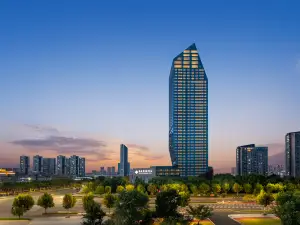 Nanyuan Universe Deluxe Hotel