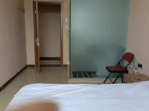 Bayan Ruiqiao Hotel