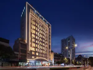 宜朵·觀山澗飯店（金城江白馬步行街店）