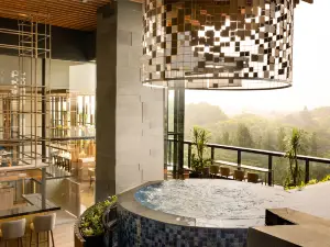DoubleTree by Hilton Jakarta Bintaro Jaya