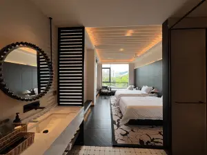 Huanxi Antique Art Hotel (Chongqing HechuanDistrict Government Store)