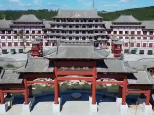Hunchun Bohai Ancient Town Banshan Yue Homestay