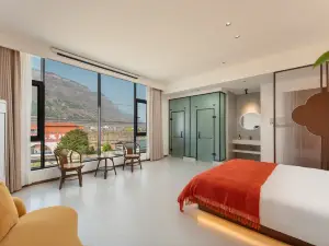 Yuxi Homestay (Henan Baoquan Tourism Resort Area)