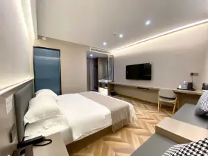 이마드 펑위안 e스포츠 호텔