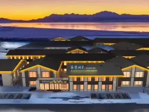 Sai  Ke Li Homestay (Sai Li Mu Lake East Gate Tourist Center Store)
