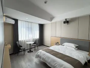 Week 6 Express Hotel