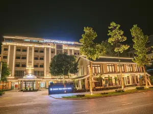 Khách sạn ĐÔNG ĐÔ MINH NGUYỆT ( 东都明月酒店)