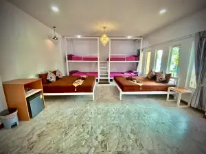 Trang Oasis Waterpark Hotel