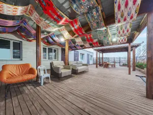 Bernard Hotel (Kashgar Ancient City Branch)