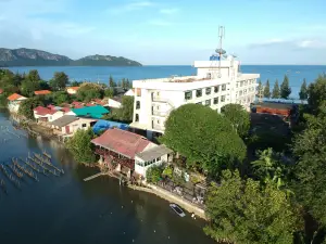 Golden Beach Boutique Resort