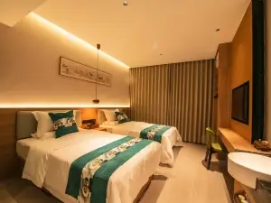 Songzi Tupai Yashe Hotel