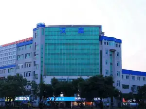 Hanting Hotel (Beijing Pinggu Shiji Square)