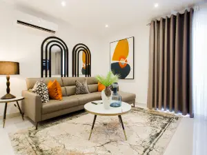 Accra Luxury Apartments at Loxwood