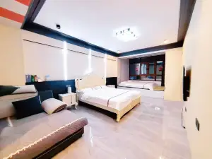 Shiyi Hotel (Jiansanjiang Station)