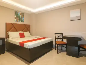 RedDoorz Plus at Seventy Five Inn Near Manila Airport