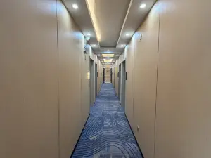 Banyan Tree Theme Hotel Sandu