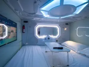 My Space Capsule Hotel