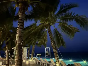 Arcadia Beach Resort