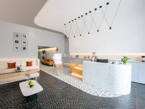 baseLITE TONGFENG Serviced Apartment