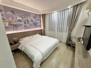 Pingwu Shuheng Business Hotel