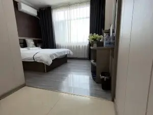 Yijia 365 Hotel Chain (Quzhou Jianshe Street Branch)