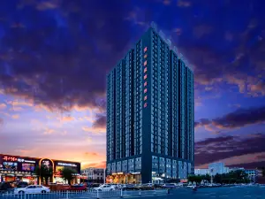 Baolifeng International Business Hotel